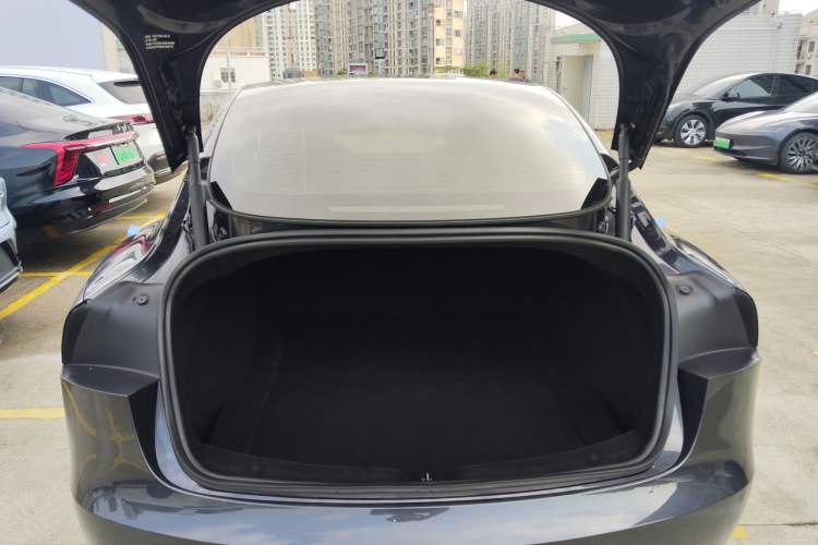 Used Tesla Model 3 2025 Rear-Wheel-Drive Version Trunk