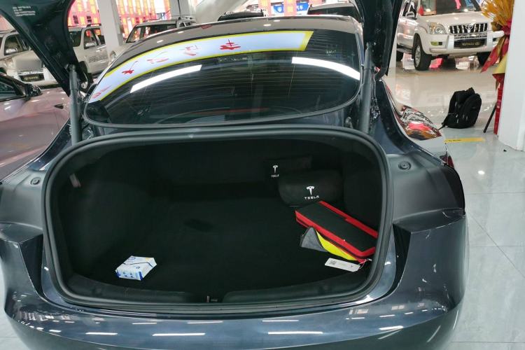 Used Tesla Model 3 2025 Rear-Wheel-Drive Version Trunk