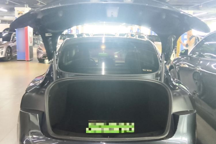 Used Tesla Model 3 2025 Rear-Wheel-Drive Version Trunk