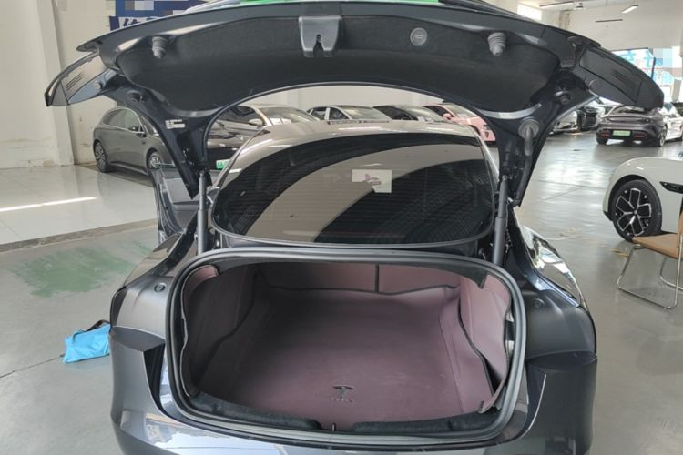 Used Tesla Model 3 2025 Rear-Wheel-Drive Version Trunk