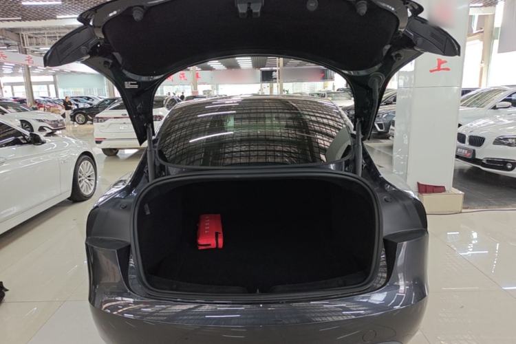 Used Tesla Model 3 2025 Rear-Wheel-Drive Version Trunk