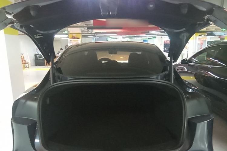 Used Tesla Model 3 2025 Rear-Wheel-Drive Version Trunk
