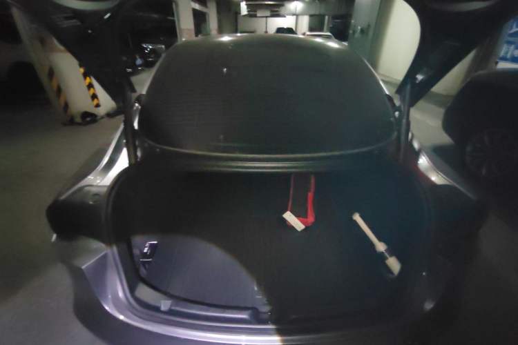 Used Tesla Model 3 2025 Model Revised Rear-Wheel-Drive Version Trunk
