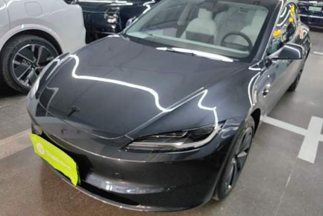 Used Tesla Model 3 2025 Rear-Wheel-Drive Version