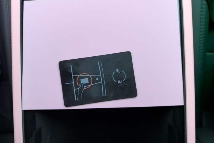 Used Tesla Model 3 2025 Rear-Wheel-Drive Version Vehicle Key