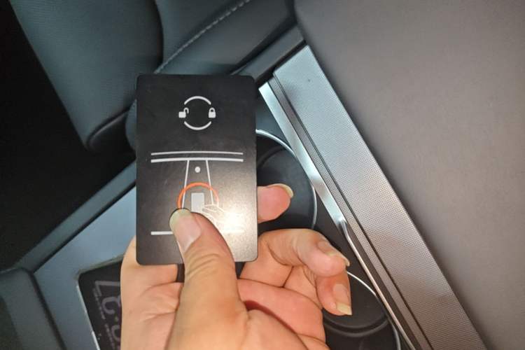 Used Tesla Model 3 2025 Model Revised High-Performance All-Wheel-Drive Version Vehicle Key
