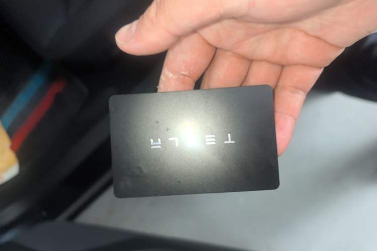 Used Tesla Model 3 2025 Rear-Wheel-Drive Version Vehicle Key