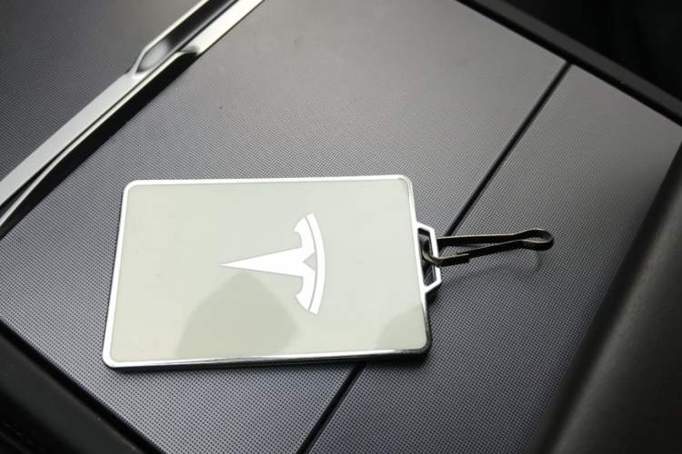 Used Tesla Model 3 2025 Rear-Wheel-Drive Version Vehicle Key