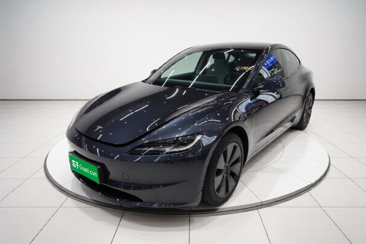 Tesla Model 3 2025 Rear-Wheel-Drive Version