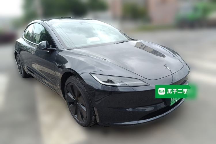 Used Tesla Model 3 2025 Rear-Wheel-Drive Version Front Right 45 Deg