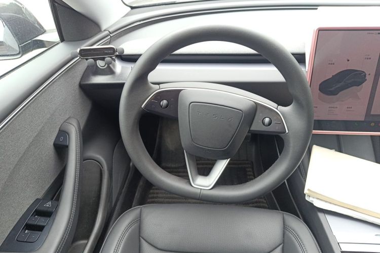 Used Tesla Model 3 2025 Rear-Wheel-Drive Version Steering Wheel