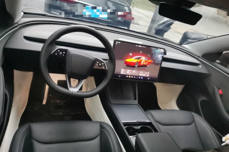 Used Tesla Model 3 2025 Rear-Wheel-Drive Version Center Console