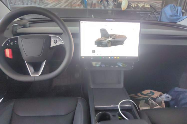 Used Tesla Model 3 2025 Rear-Wheel-Drive Version Center Console