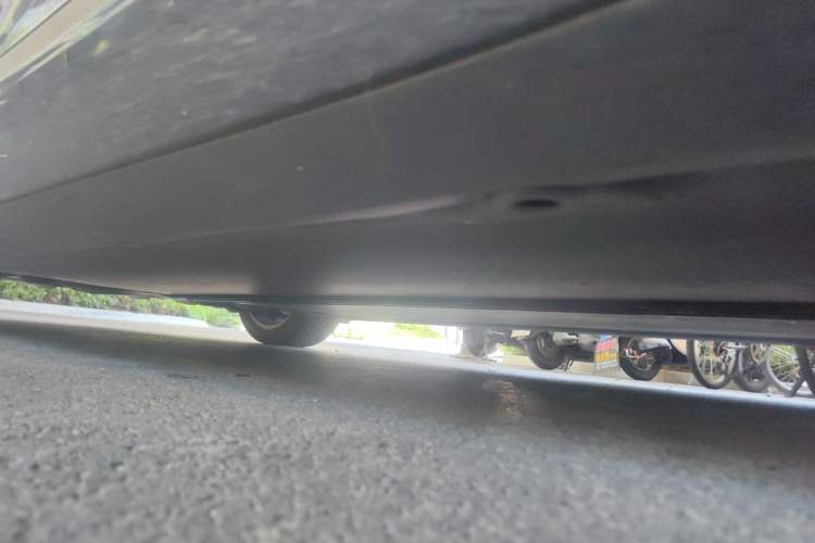 Used Tesla Model 3 2025 Rear-Wheel-Drive Version Chassis Front Right