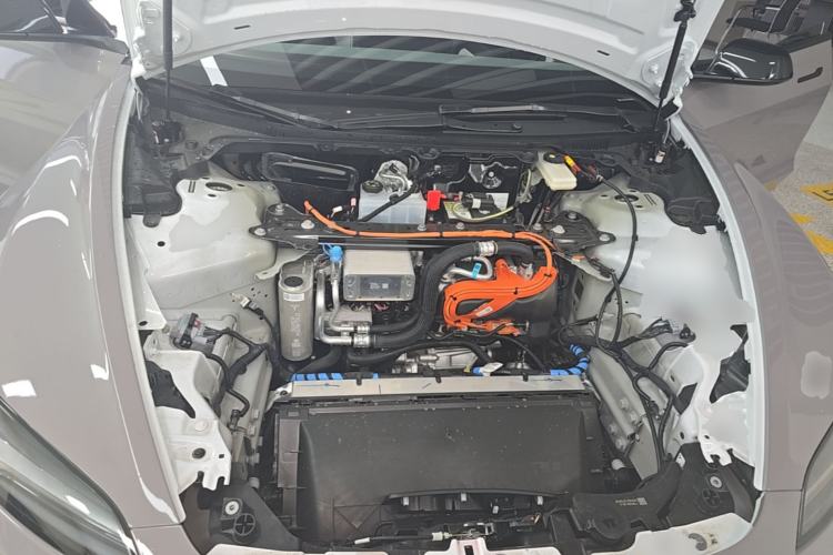 Used Tesla Model 3 2025 Long-Range All-Wheel-Drive Version Engine Bay