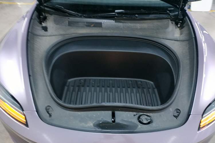 Used Tesla Model 3 2025 Rear-Wheel-Drive Version Engine Bay