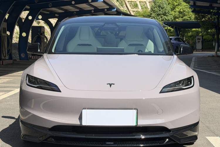 Used Tesla Model 3 2025 Model Revised Long-Range All-Wheel-Drive Version Exterior 4