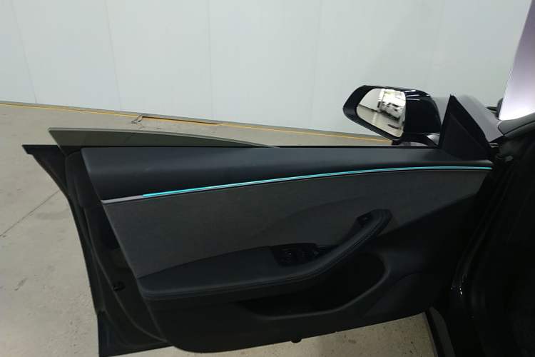 Used Tesla Model 3 2025 Rear-Wheel-Drive Version Interior 7