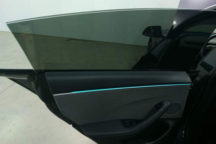 Used Tesla Model 3 2025 Rear-Wheel-Drive Version Interior 8