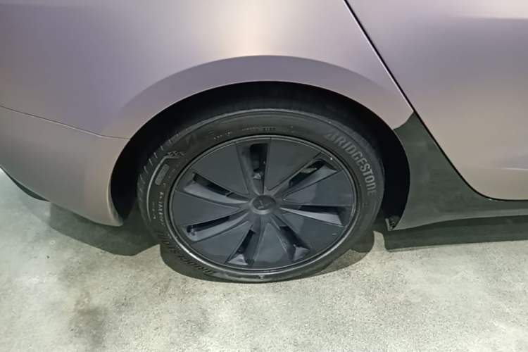 Used Tesla Model 3 2025 Rear-Wheel-Drive Version Right Rear Wheel Hub