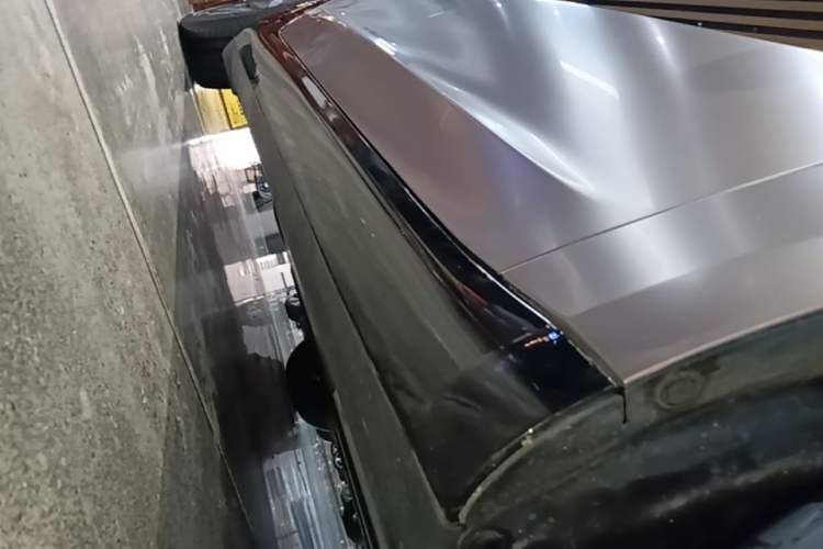 Used Tesla Model 3 2025 Rear-Wheel-Drive Version Right Side Sill