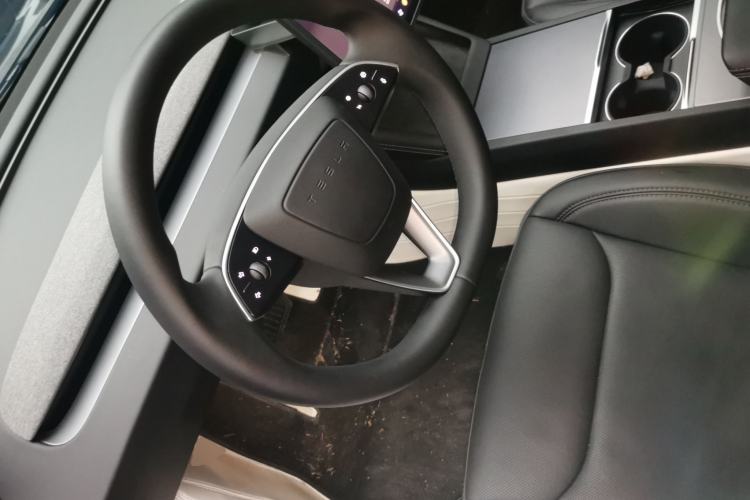 Used Tesla Model 3 2025 Rear-Wheel-Drive Version Steering Wheel