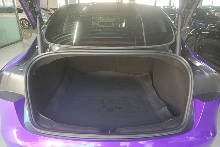 Used Tesla Model 3 2025 Rear-Wheel-Drive Version Trunk