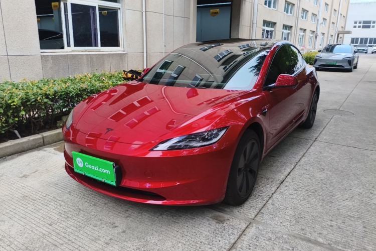 Tesla Model 3 2025 Model Revised Rear-Wheel-Drive Version