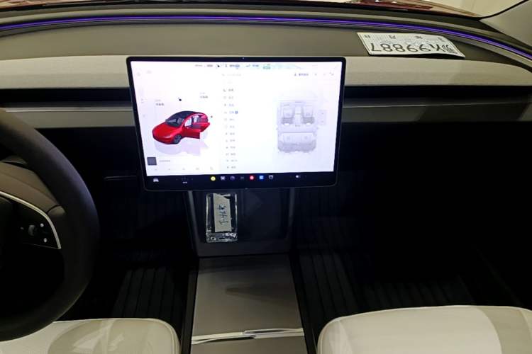 Used Tesla Model 3 2025 Rear-Wheel-Drive Version Audio And AC Panel