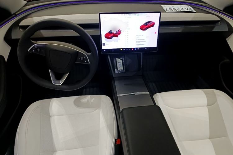 Used Tesla Model 3 2025 Rear-Wheel-Drive Version Center Console
