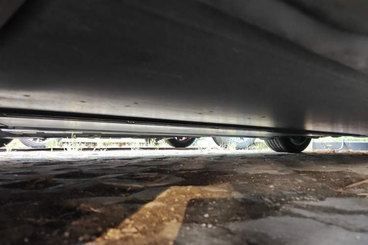 Used Tesla Model 3 2025 Model Long-Range Rear-Wheel-Drive Version Chassis Front Left
