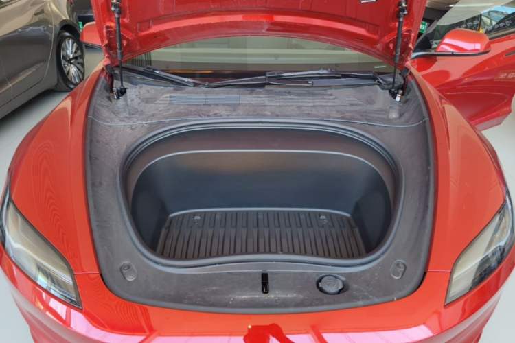 Used Tesla Model 3 2025 Rear-Wheel-Drive Version Engine Bay