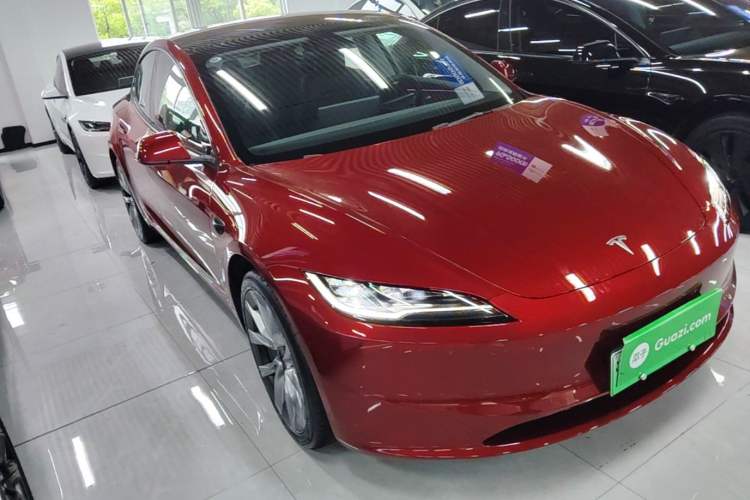 Used Tesla Model 3 2025 Rear-Wheel-Drive Version Exterior 1