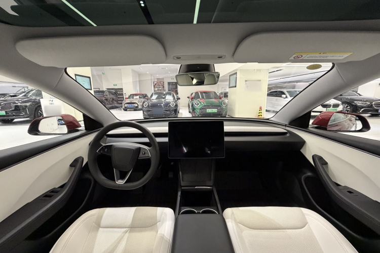 Used Tesla Model 3 2025 Rear-Wheel-Drive Version Interior 7