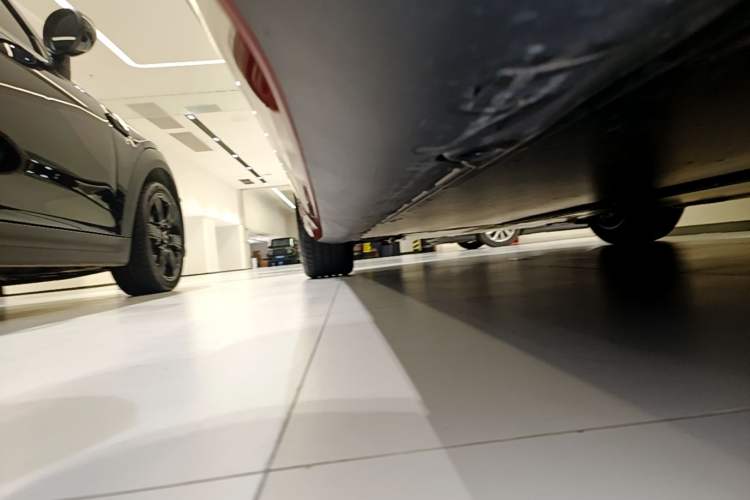 Used Tesla Model 3 2025 Rear-Wheel-Drive Version Left Side Sill