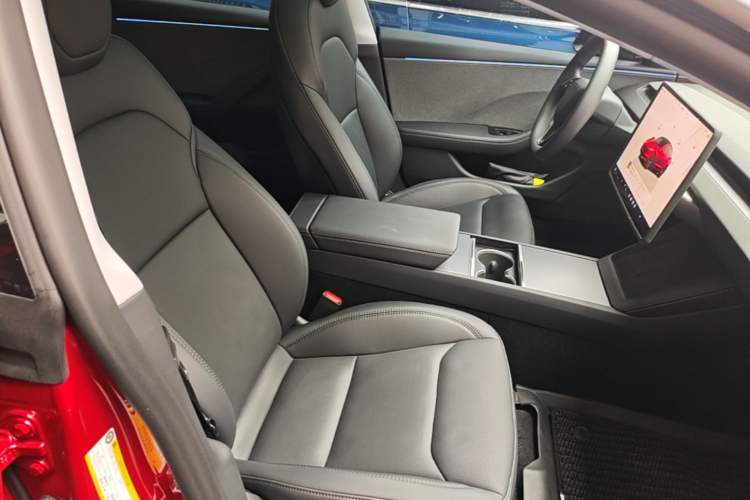 Used Tesla Model 3 2025 Model Revised Rear-Wheel-Drive Version Right Front Seat