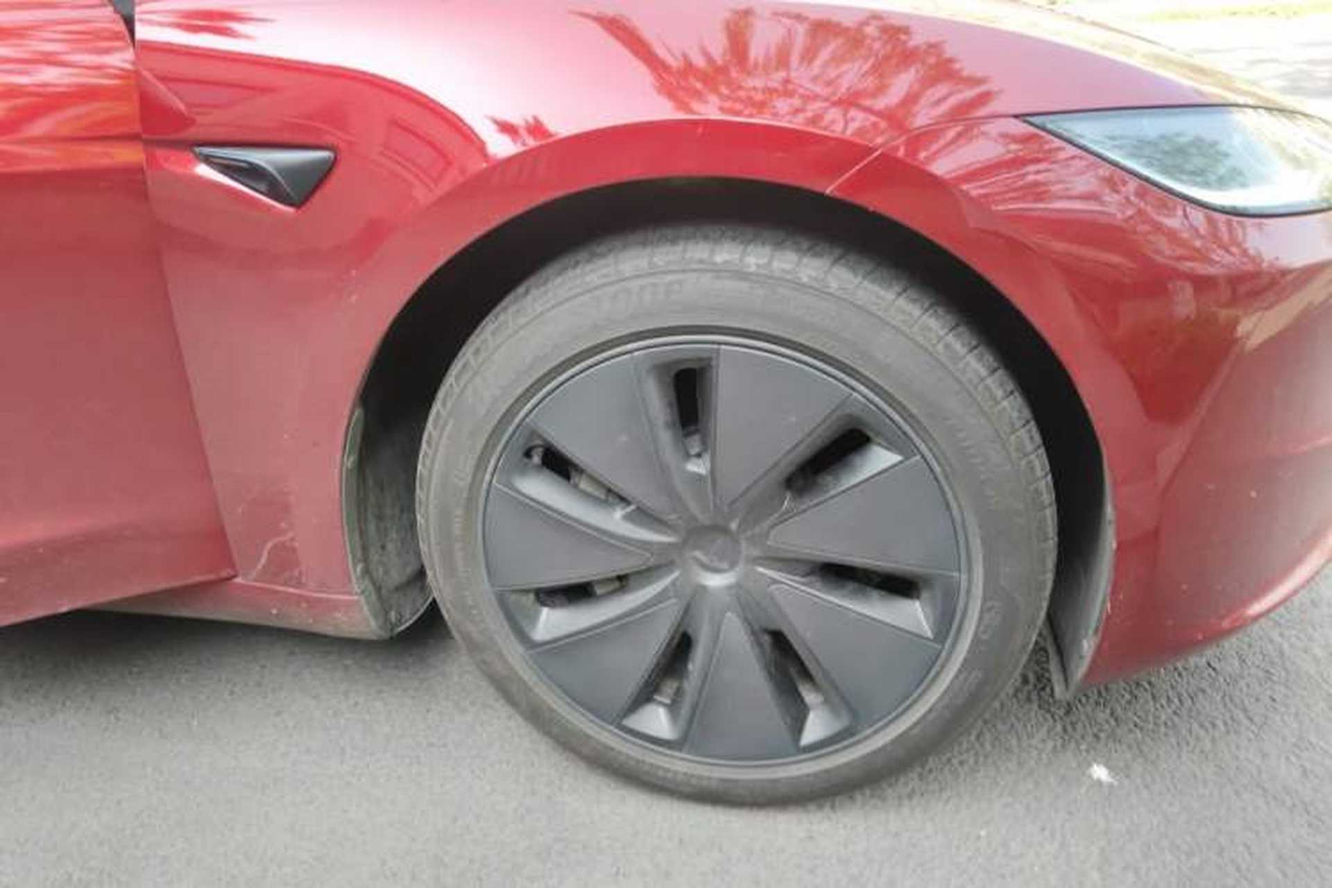 Used Tesla Model 3 2025 Rear-Wheel-Drive Version Right Front Wheel Hub