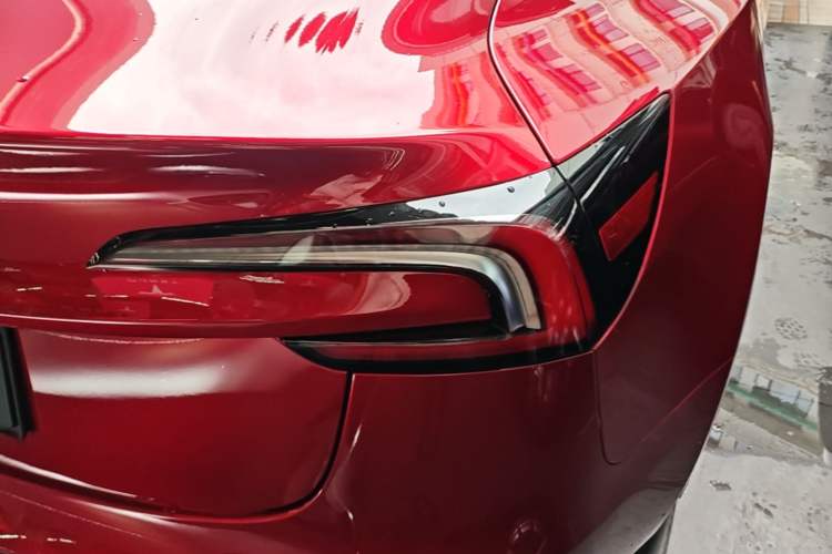Used Tesla Model 3 2025 Model Revised Rear-Wheel-Drive Version Right Rear Taillight