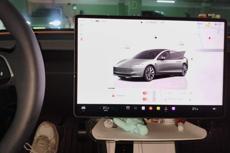 Used Tesla Model 3 2025 Model Revised Rear-Wheel-Drive Version Audio And AC Panel