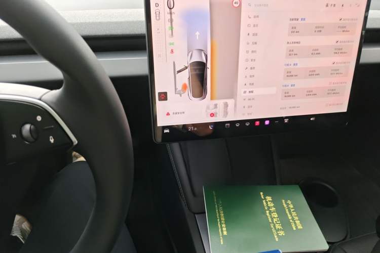 Used Tesla Model 3 2025 Model Long-Range Rear-Wheel-Drive Version Audio And AC Panel