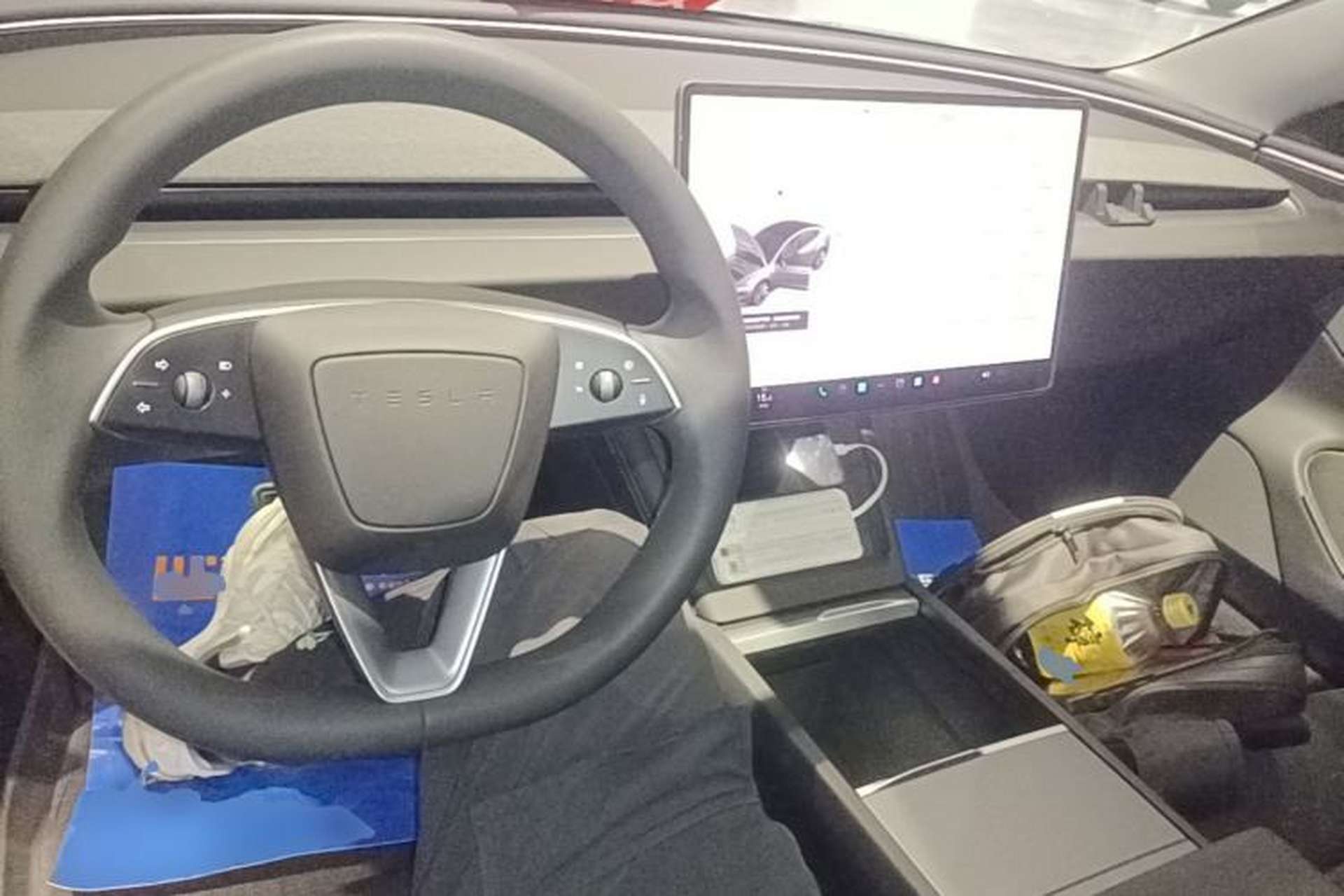 Used Tesla Model 3 2025 Rear-Wheel-Drive Version Center Console