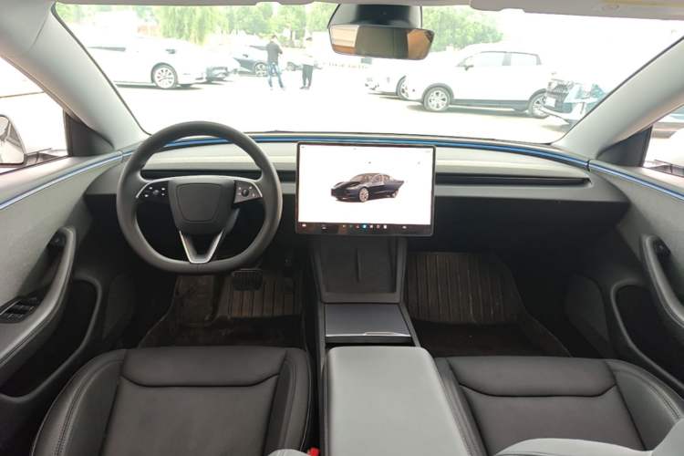 Used Tesla Model 3 2025 Rear-Wheel-Drive Version Center Console