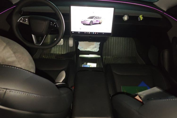 Used Tesla Model 3 2025 Rear-Wheel-Drive Version Center Console