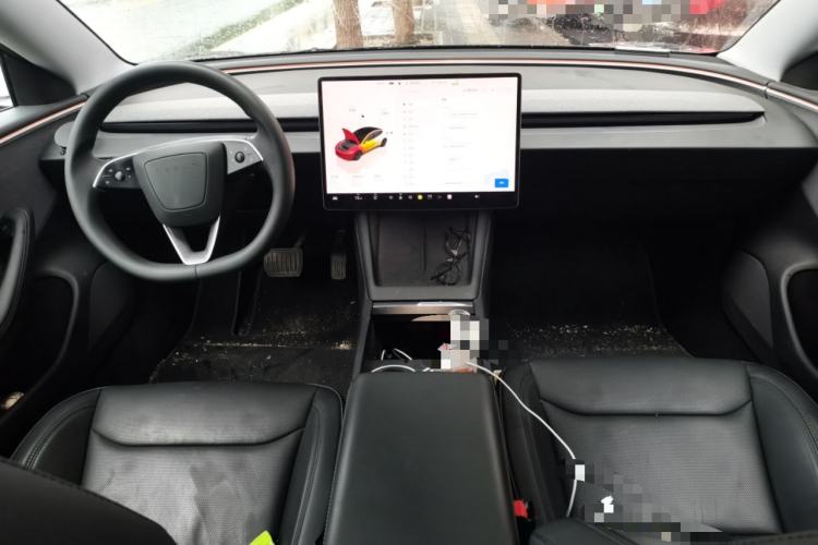 Used Tesla Model 3 2025 Rear-Wheel-Drive Version Center Console