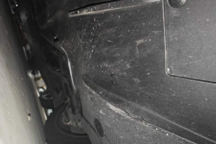 Used Tesla Model 3 2025 Long-Range All-Wheel-Drive Version Chassis Rear
