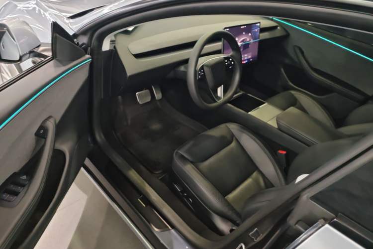 Used Tesla Model 3 2025 Rear-Wheel-Drive Version Driver Seat