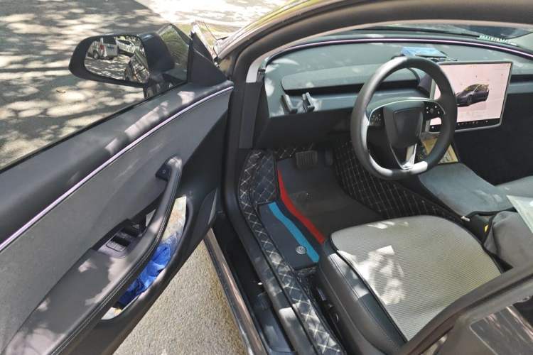 Used Tesla Model 3 2025 Model Revised Rear-Wheel-Drive Version Driver Seat
