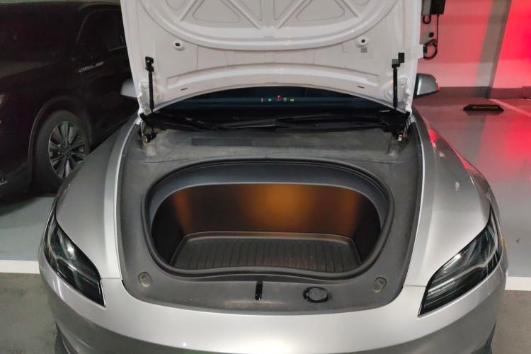 Used Tesla Model 3 2025 Rear-Wheel-Drive Version Engine Bay