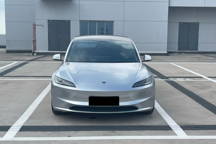Used Tesla Model 3 2025 Rear-Wheel-Drive Version Exterior 1