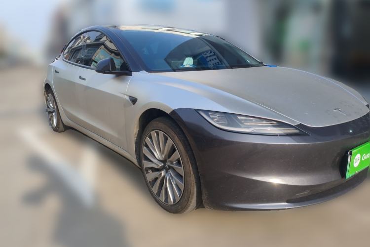 Used Tesla Model 3 2025 Rear-Wheel-Drive Version Exterior 2